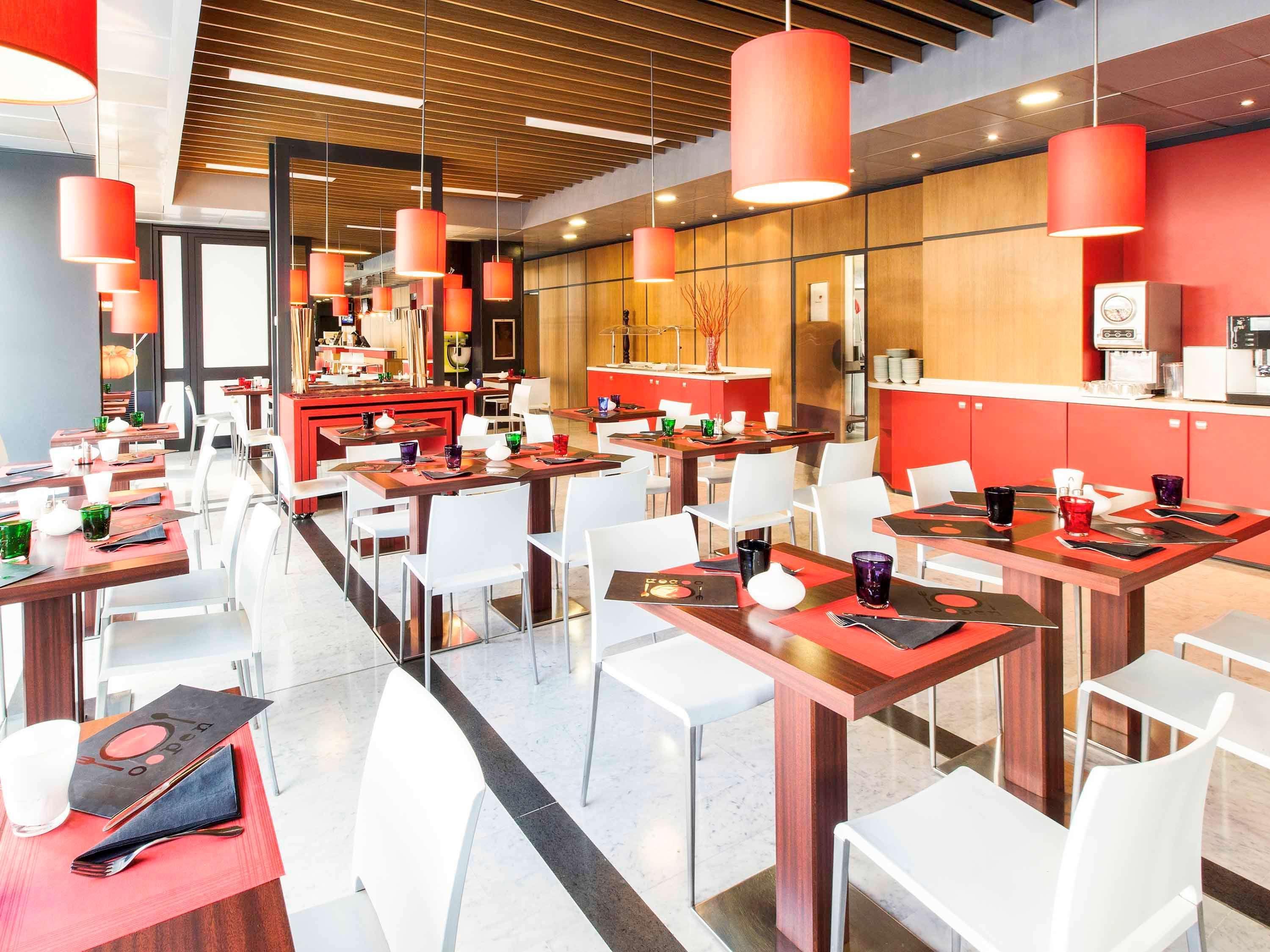 Ibis Roma Fiera Hotel Bagian luar foto